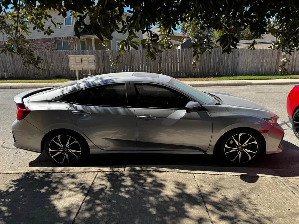 2018 Honda Civic Si 10th Gen - Image 2 of 12
