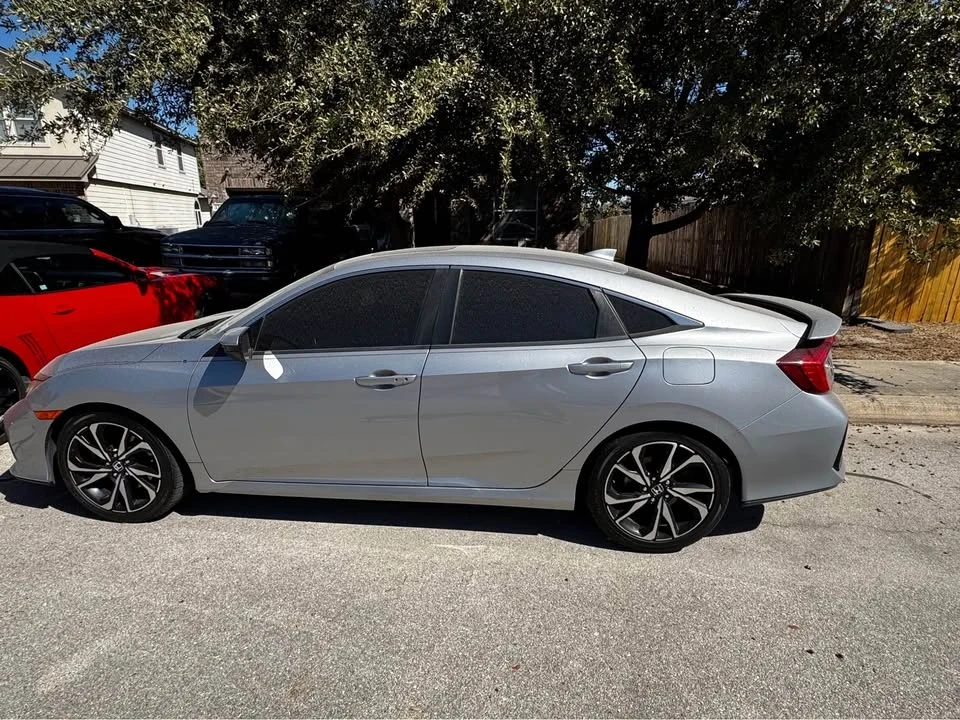 2018 Honda Civic Si 10th Gen - Image 4 of 12