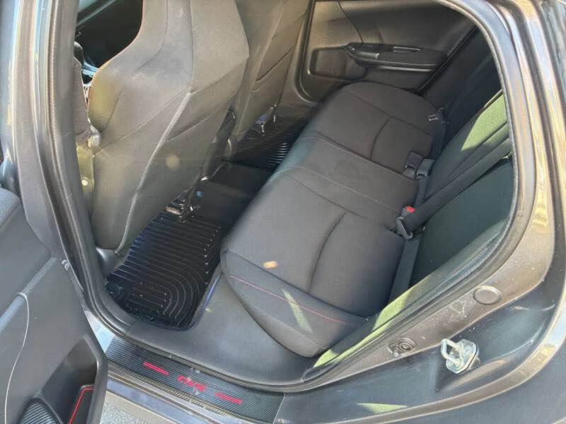 2018 Honda Civic Si 10th Gen - Image 10 of 15