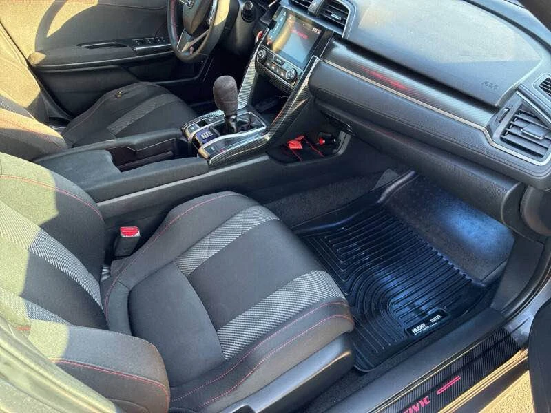 2018 Honda Civic Si 10th Gen - Image 11 of 15