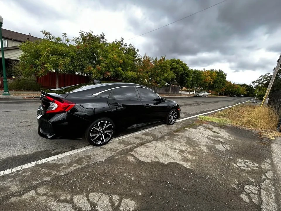 2018 Honda Civic Si 10th Gen - Image 2 of 10