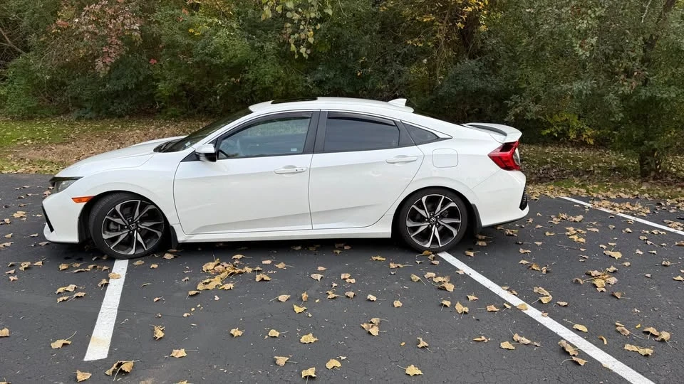 2018 Honda Civic Si 10th Gen - Image 10 of 11