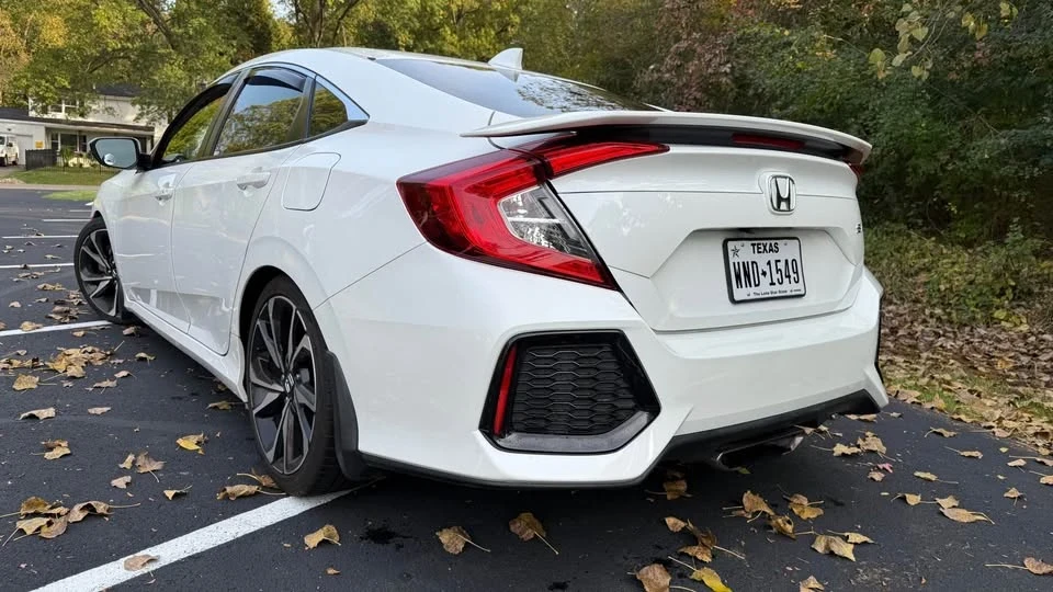 2018 Honda Civic Si 10th Gen - Image 4 of 11