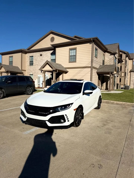 2018 Honda Civic Si 10th Gen - Image 5 of 13