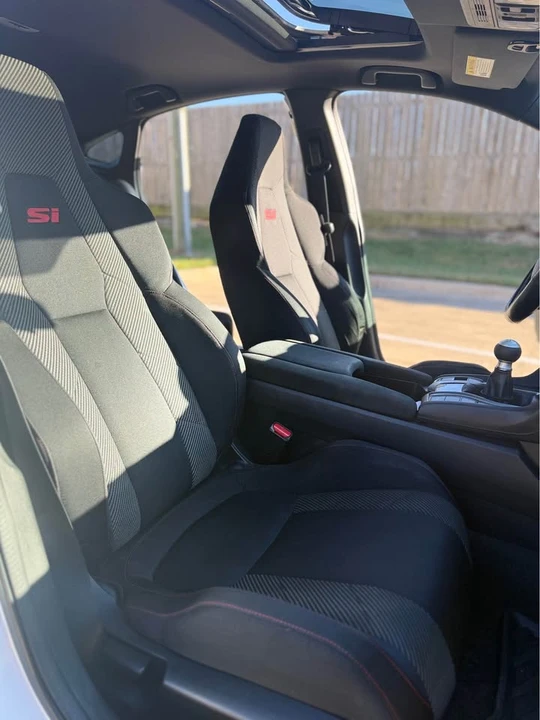 2018 Honda Civic Si 10th Gen - Image 12 of 13
