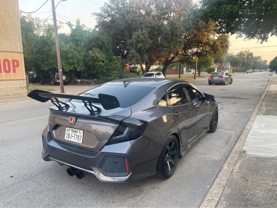 2018 Honda Civic Si 10th Gen - Image 9 of 10