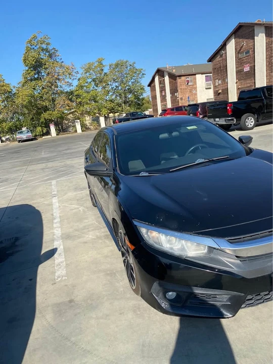 2018 Honda Civic 10th Gen - Image 7 of 9