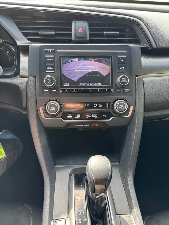 2018 Honda Civic 10th Gen - Image 9 of 9