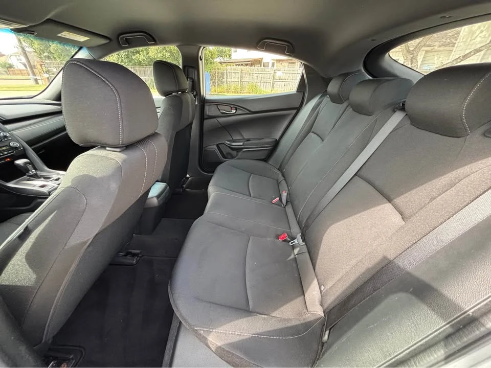 2018 Honda Civic 10th Gen - Image 6 of 9