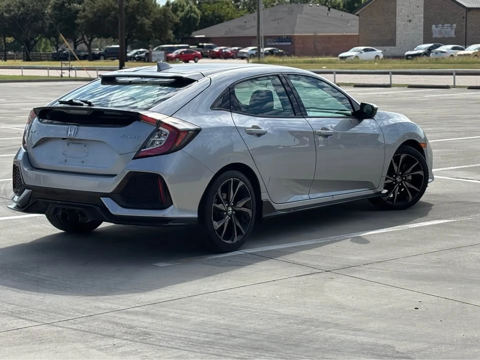 2018 Honda Civic 10th Gen - Image 3 of 9