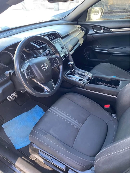 2018 Honda Civic 10th Gen - Image 3 of 9