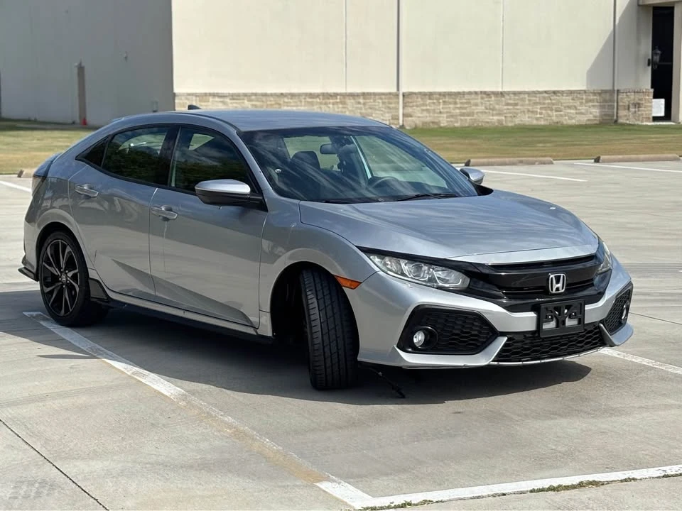 2018 Honda Civic 10th Gen - Image 2 of 8