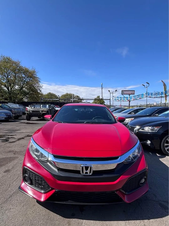 2018 Honda Civic 10th Gen - Image 5 of 7