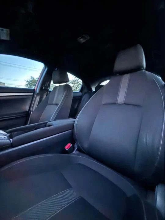 2018 Honda Civic 10th Gen - Image 3 of 7