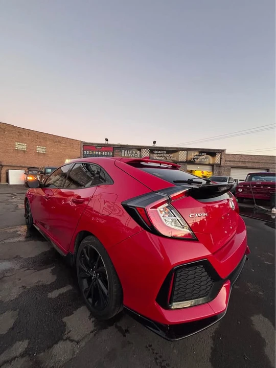 2018 Honda Civic 10th Gen - Image 5 of 7