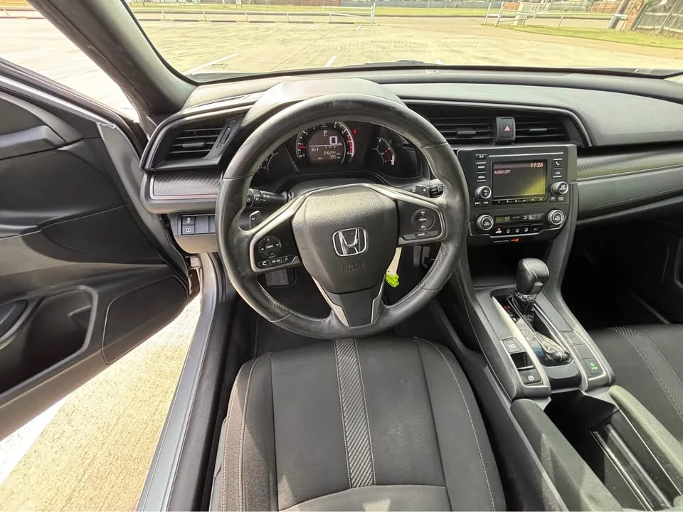 2018 Honda Civic 10th Gen - Image 8 of 9
