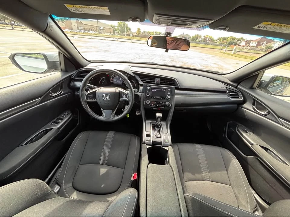 2018 Honda Civic 10th Gen - Image 6 of 8