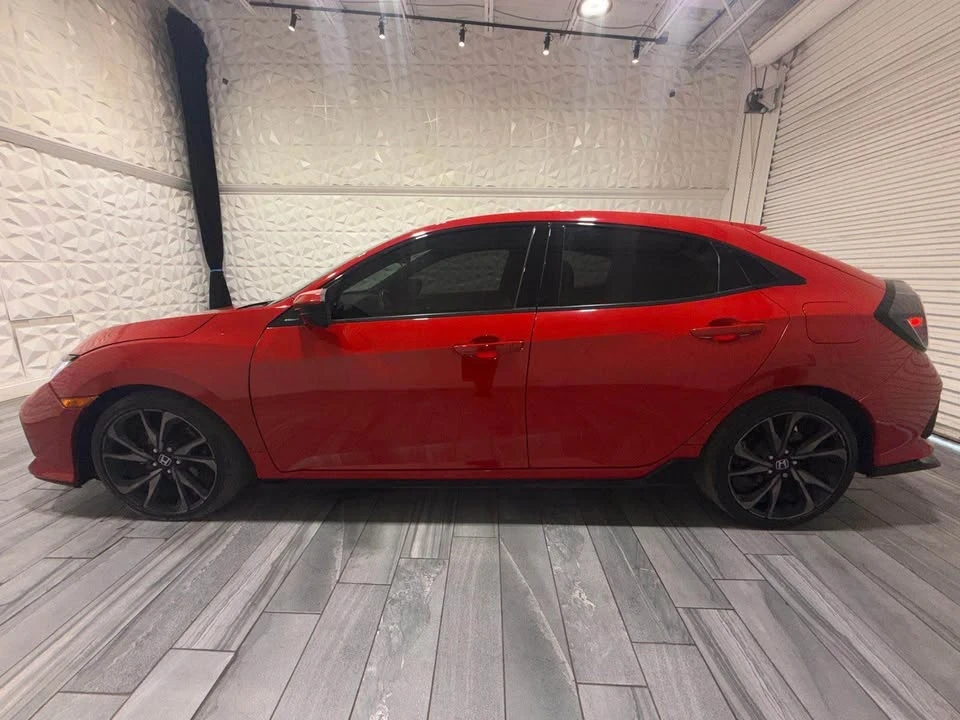 2018 Honda Civic 10th Gen - Image 8 of 19
