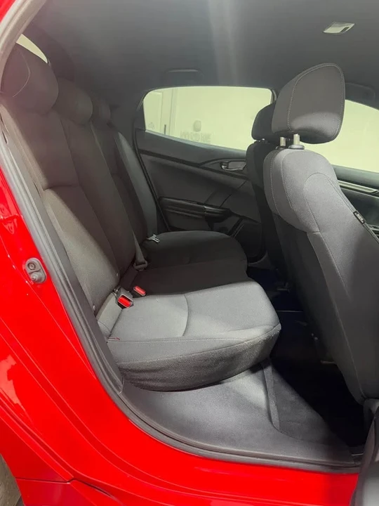 2018 Honda Civic 10th Gen - Image 12 of 19