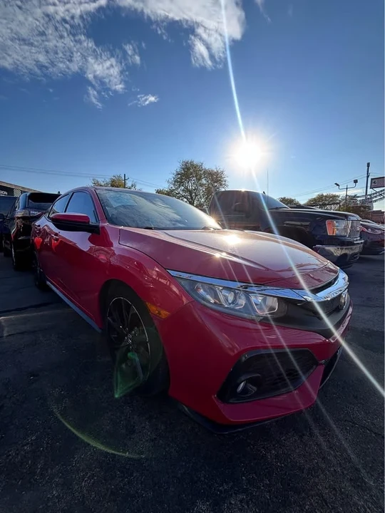 2018 Honda Civic 10th Gen - Image 5 of 5