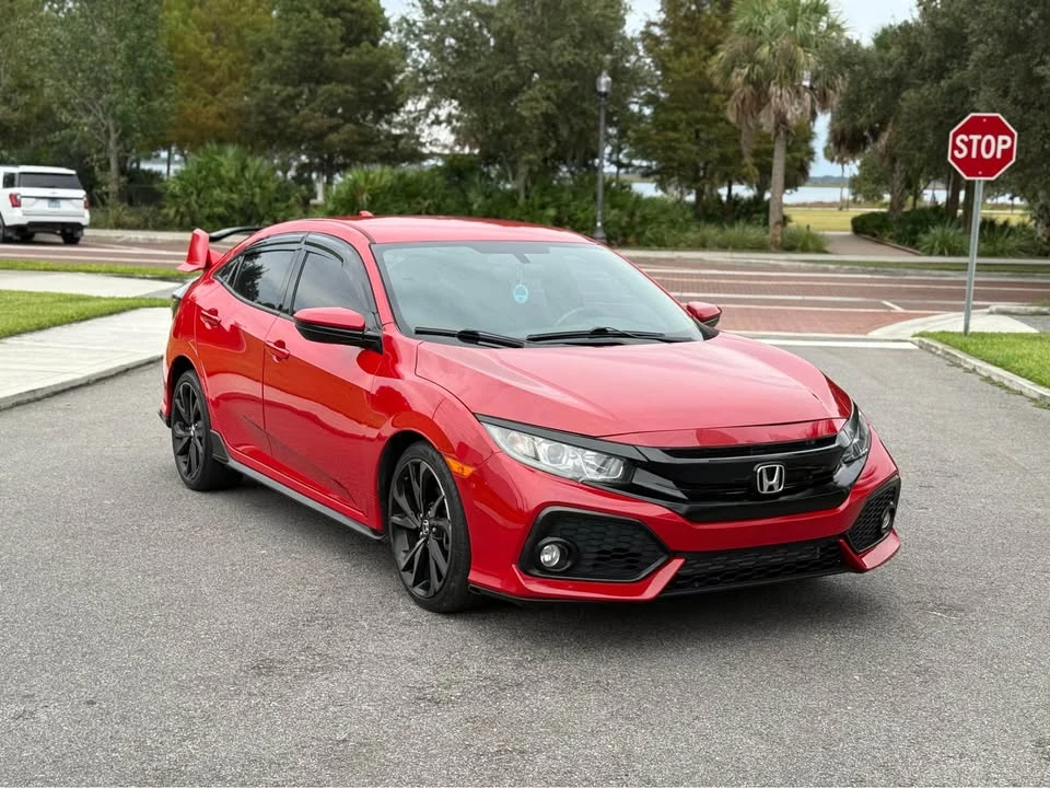 2018 Honda Civic 10th Gen - Image 2 of 12