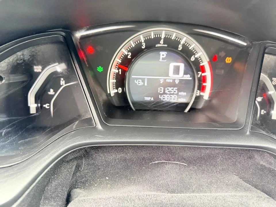 2018 Honda Civic 10th Gen - Image 15 of 15
