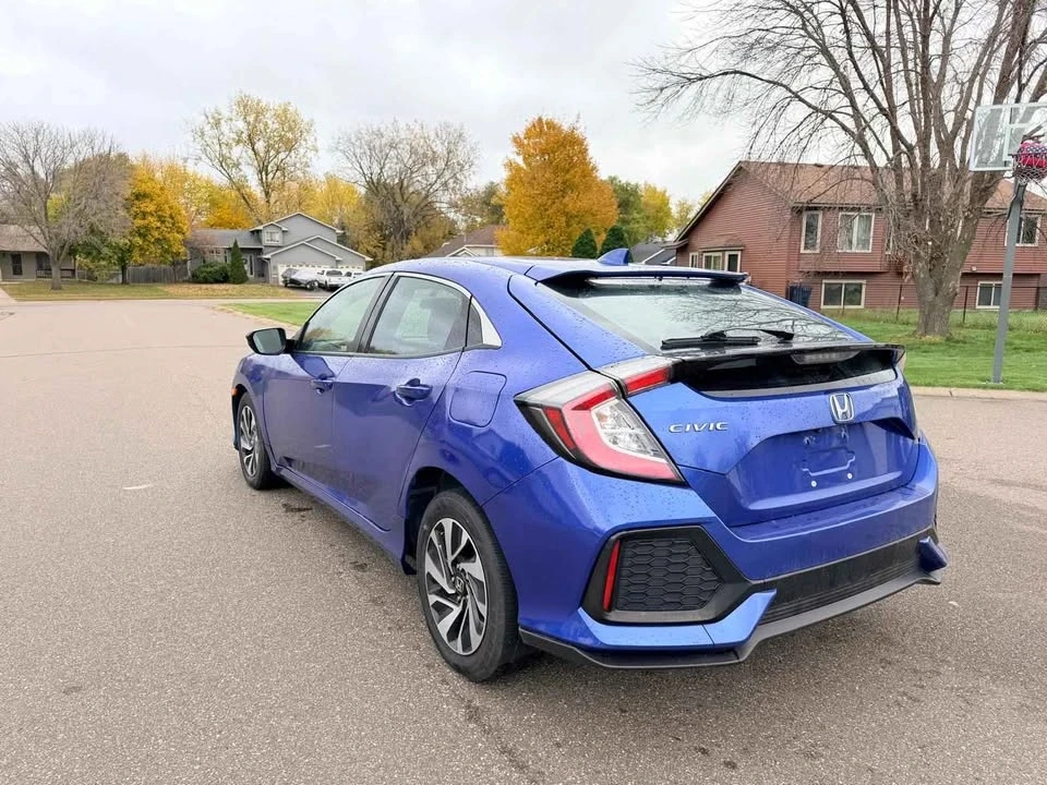 2018 Honda Civic 10th Gen - Image 5 of 15