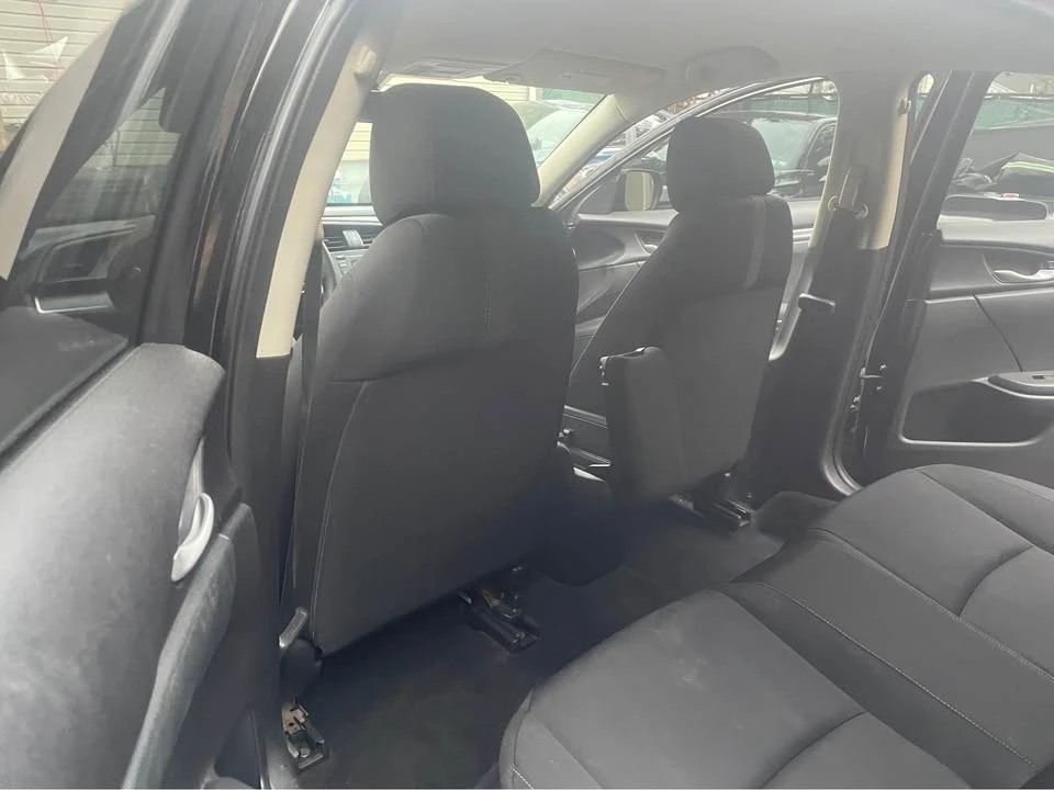 2018 Honda Civic 10th Gen - Image 16 of 17