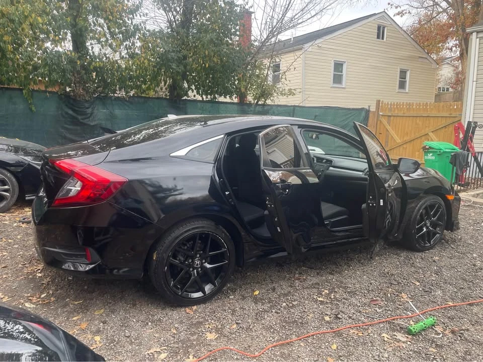 2018 Honda Civic 10th Gen - Image 13 of 17
