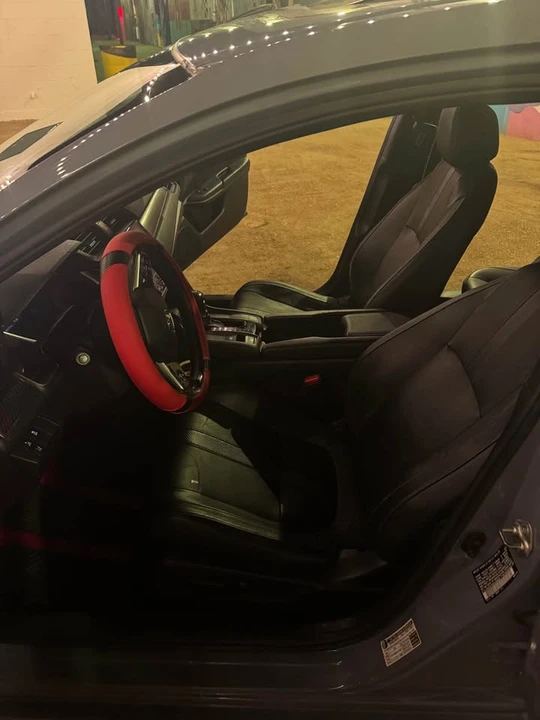 2018 Honda Civic 10th Gen - Image 4 of 12