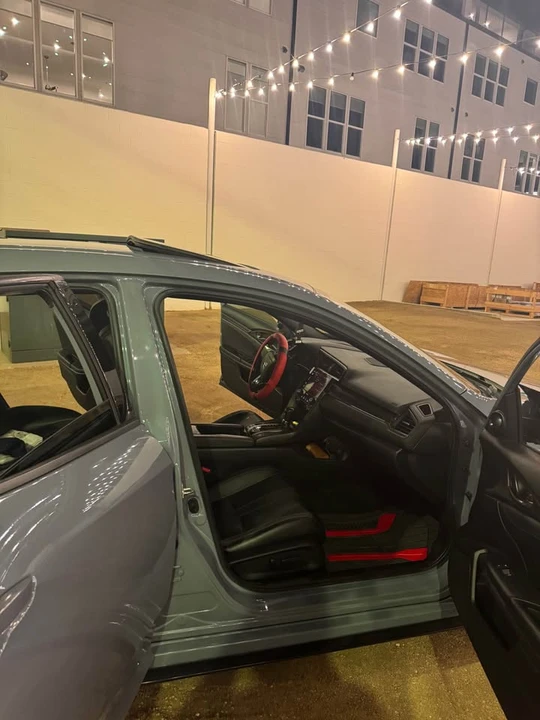 2018 Honda Civic 10th Gen - Image 7 of 12
