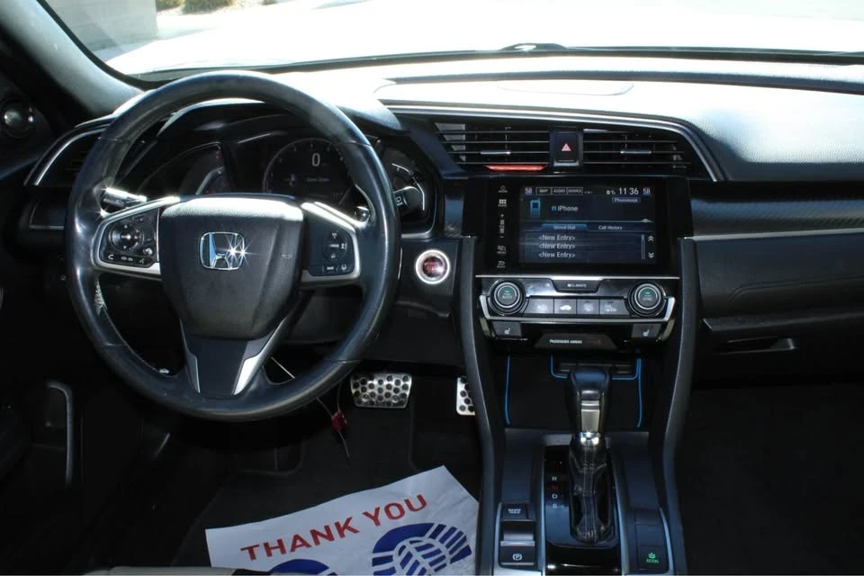 2018 Honda Civic 10th Gen - Image 8 of 12