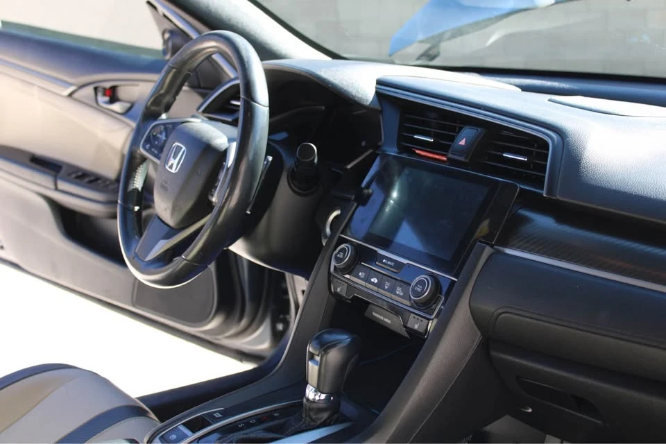 2018 Honda Civic 10th Gen - Image 11 of 12