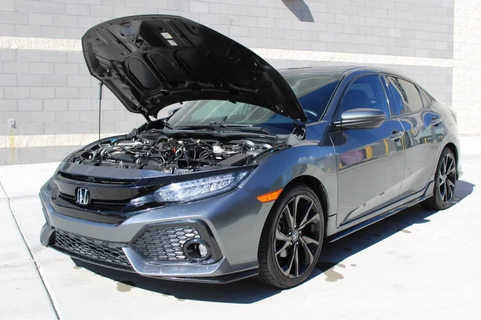 2018 Honda Civic 10th Gen - Image 7 of 12