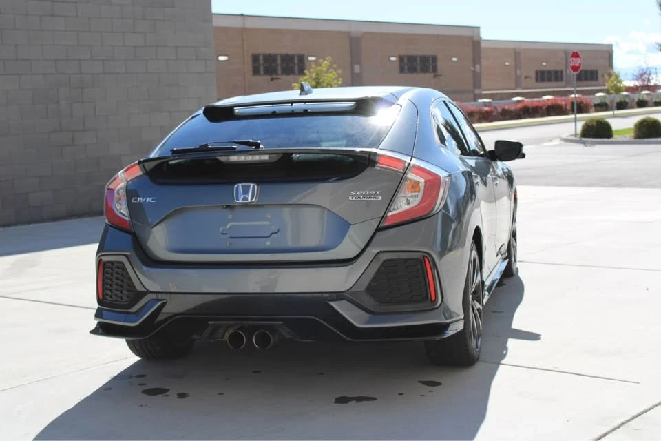 2018 Honda Civic 10th Gen - Image 4 of 12