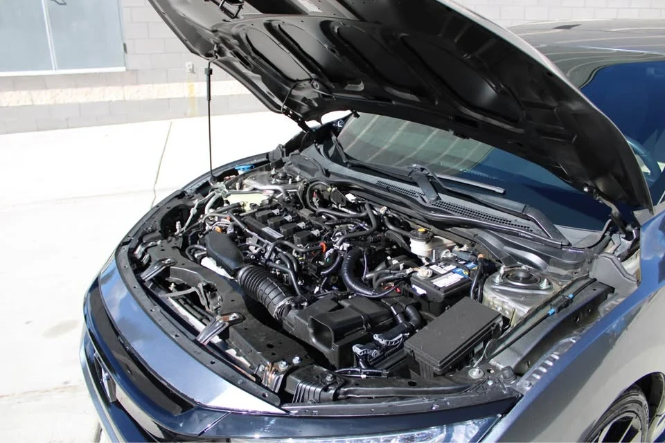 2018 Honda Civic 10th Gen - Image 9 of 12