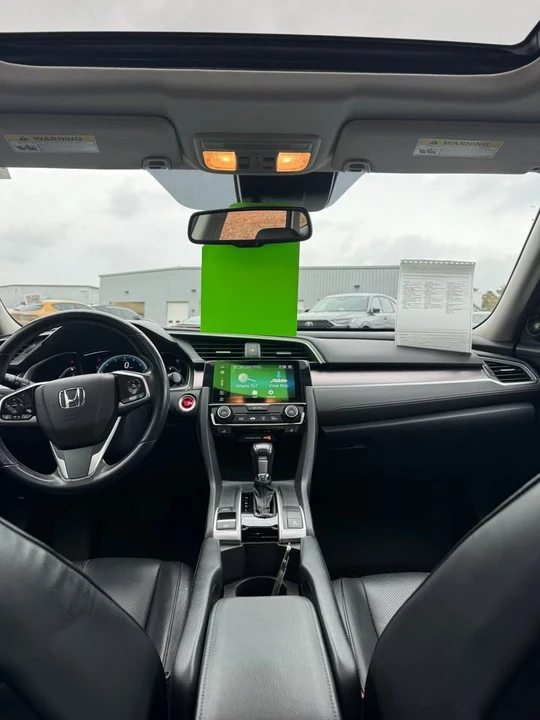 2018 Honda Civic 10th Gen - Image 4 of 17
