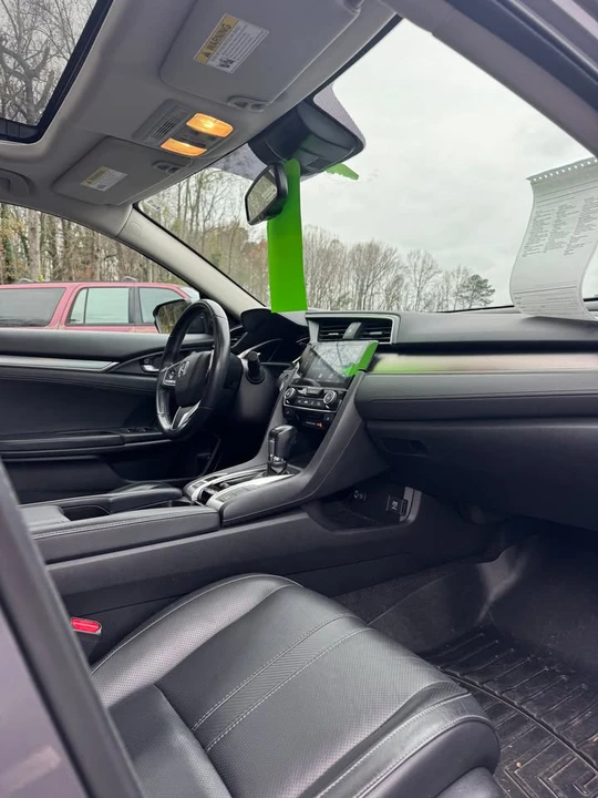 2018 Honda Civic 10th Gen - Image 3 of 17
