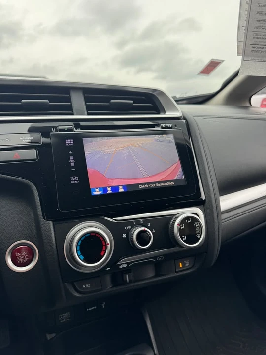 2018 Honda Civic 10th Gen - Image 14 of 17