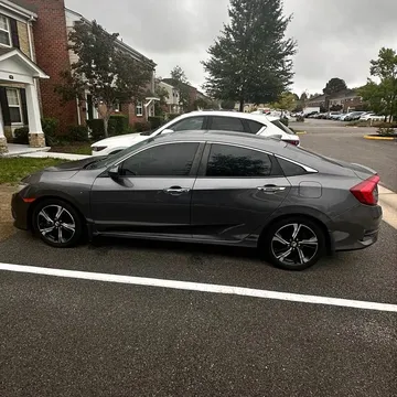 2018 Honda Civic Touring