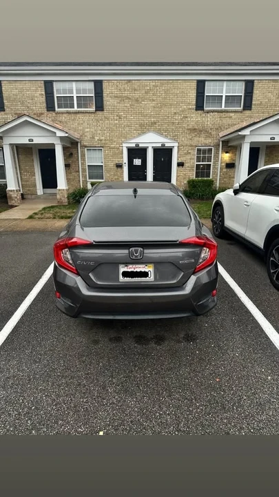 2018 Honda Civic 10th Gen - Image 4 of 15