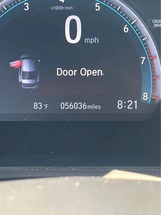 2018 Honda Civic 10th Gen - Image 5 of 5
