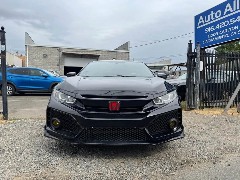 2018 Honda Civic 10th Gen - Image 3 of 8