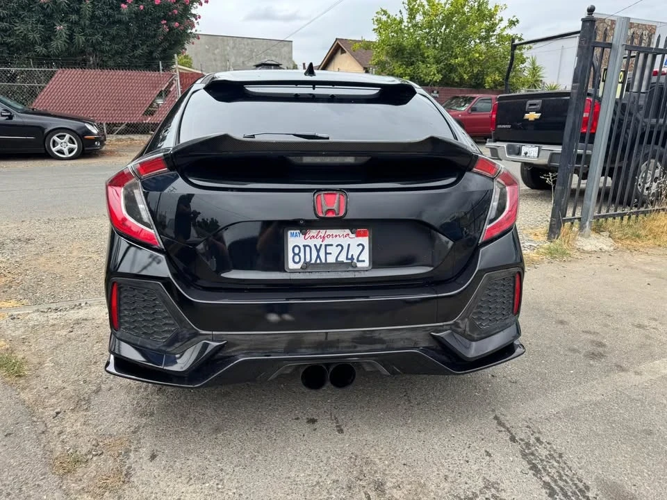 2018 Honda Civic 10th Gen - Image 5 of 8