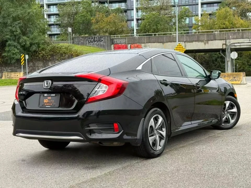 2018 Honda Civic 10th Gen - Image 5 of 14
