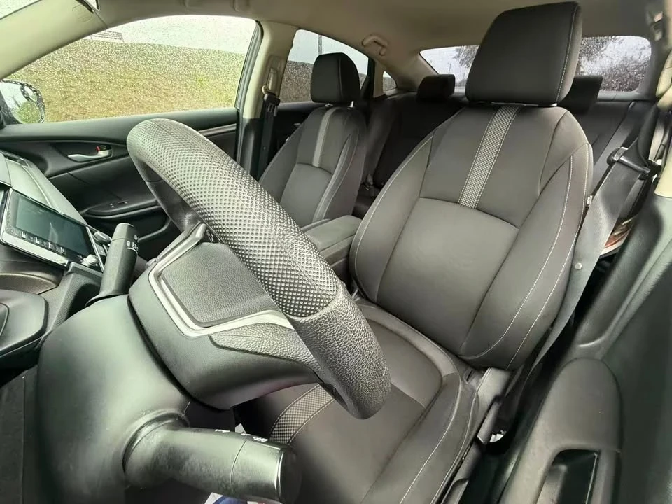 2018 Honda Civic 10th Gen - Image 12 of 14