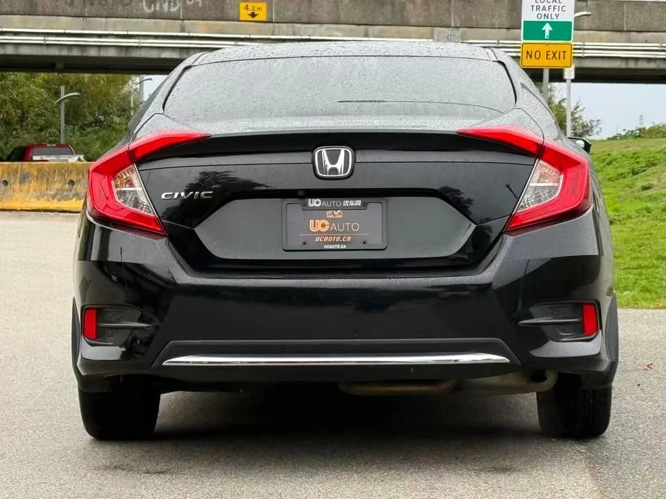 2018 Honda Civic 10th Gen - Image 6 of 14