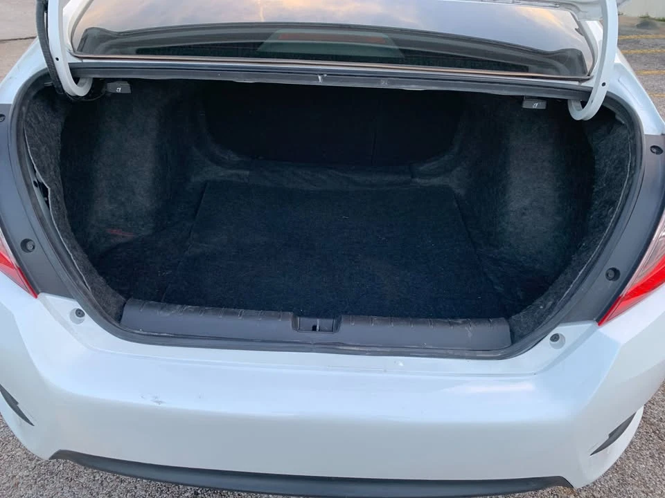 2018 Honda Civic 10th Gen - Image 7 of 18