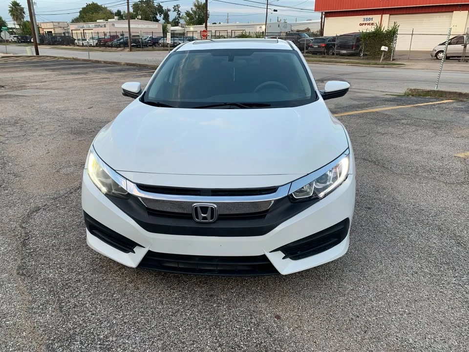 2018 Honda Civic 10th Gen - Image 2 of 18