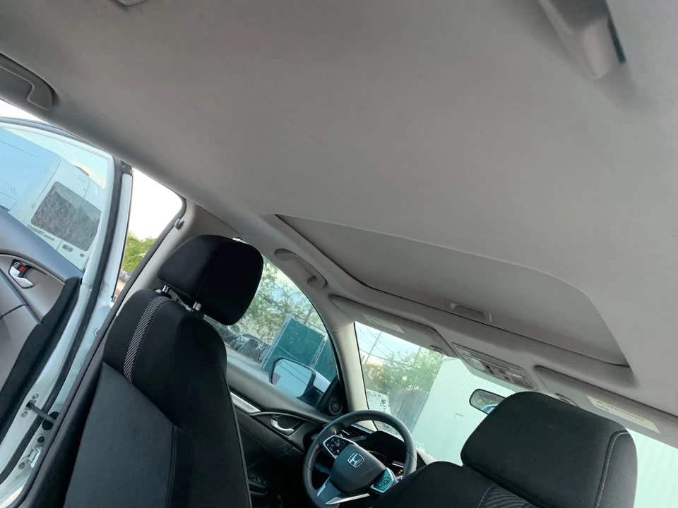 2018 Honda Civic 10th Gen - Image 10 of 18